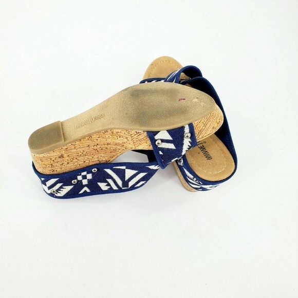 Minnetonka Lainey Aztec Cork Wedge Sandals - Picture 5 of 5